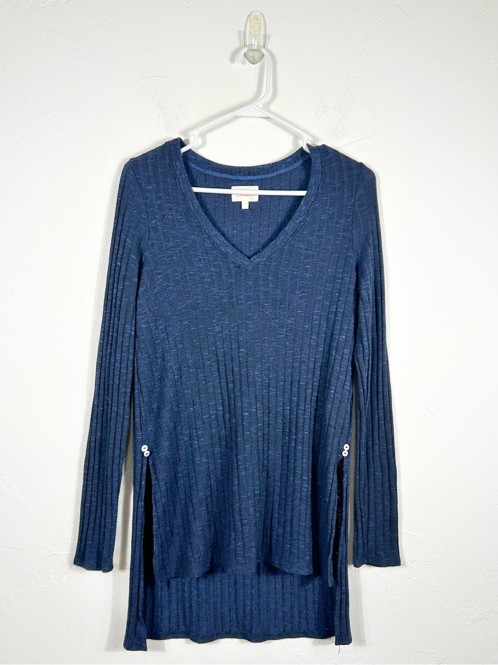Anthropologie Deletta Blue Ribbed V-Neck Button Side Slit Hi-Low Tunic Top M